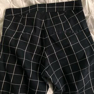 Black and white Business/Casual Ankle Pants